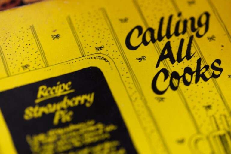 Photo Vintage cookbook
